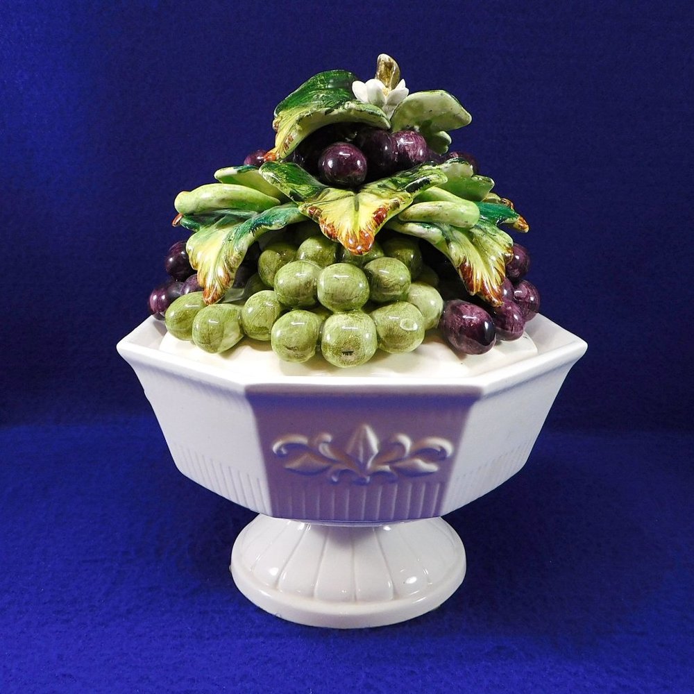 Vintage Fruit Covered Bowl Centerpiece Serving Sorrento by Arnart